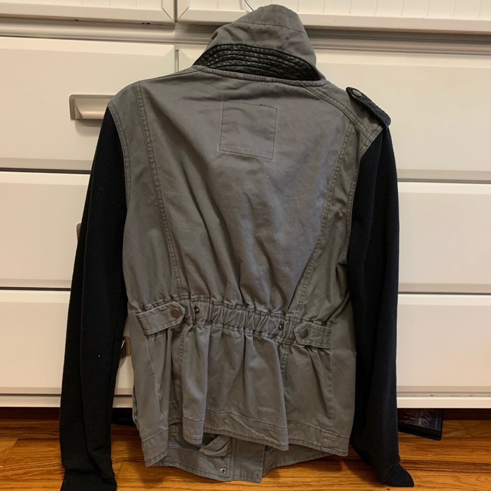 LA Hearts Jacket - Picture 3 of 3